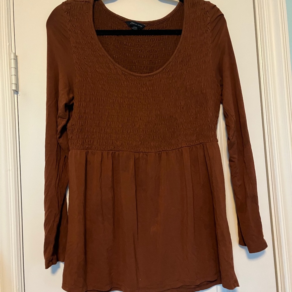 American Eagle | Brown Ruched Top